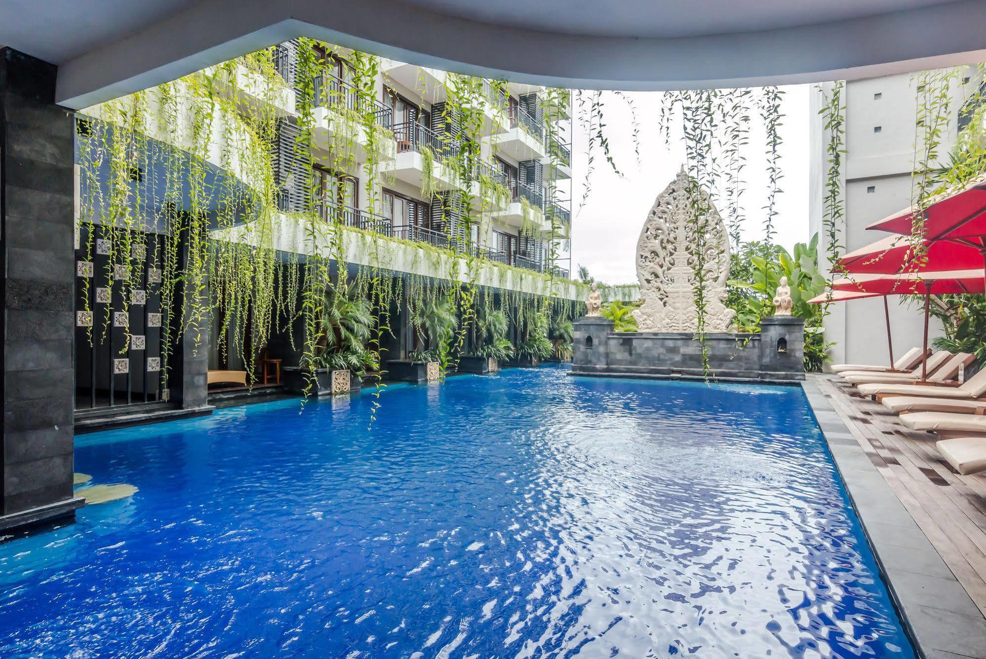 Zen Rooms Seminyak Pangkung Sari Exteriör bild