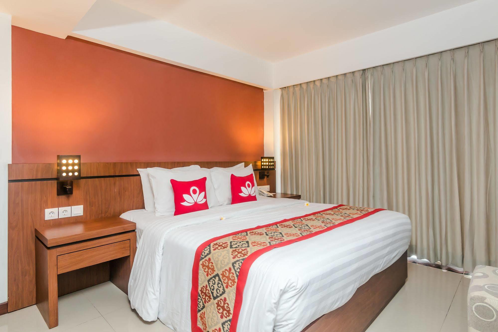 Zen Rooms Seminyak Pangkung Sari Exteriör bild